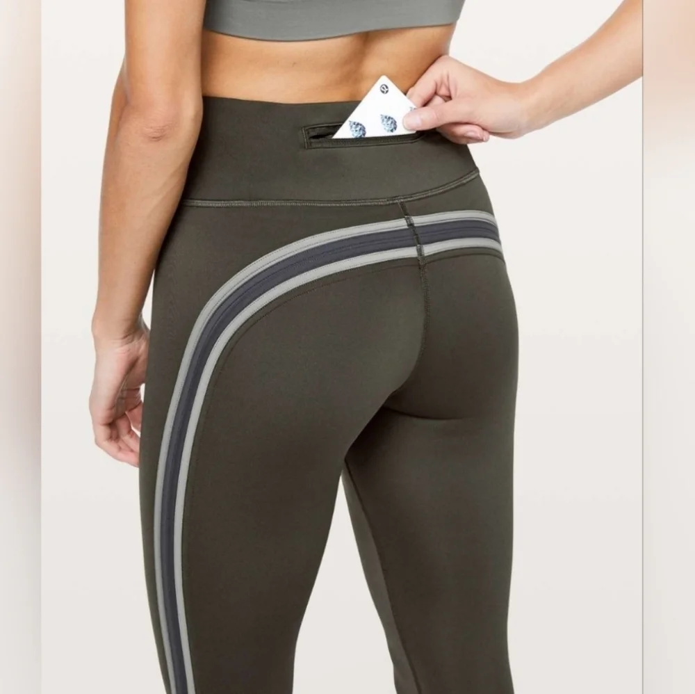 Lululemon Run Crew High-Rise Tight 28